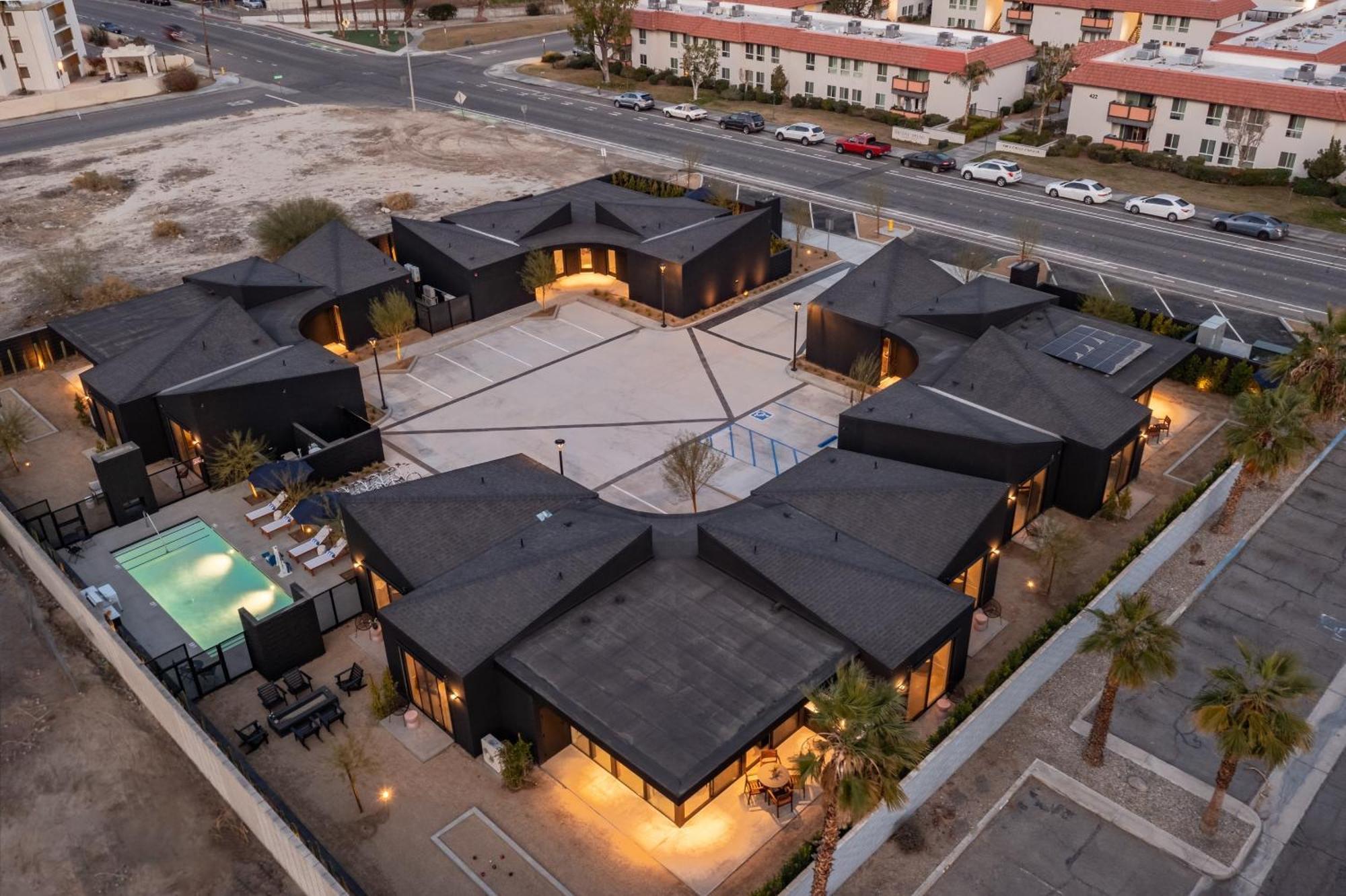 Blackhaus By Avantstay Ada Modern Rooms, Pool & Bbq Palm Springs Extérieur photo