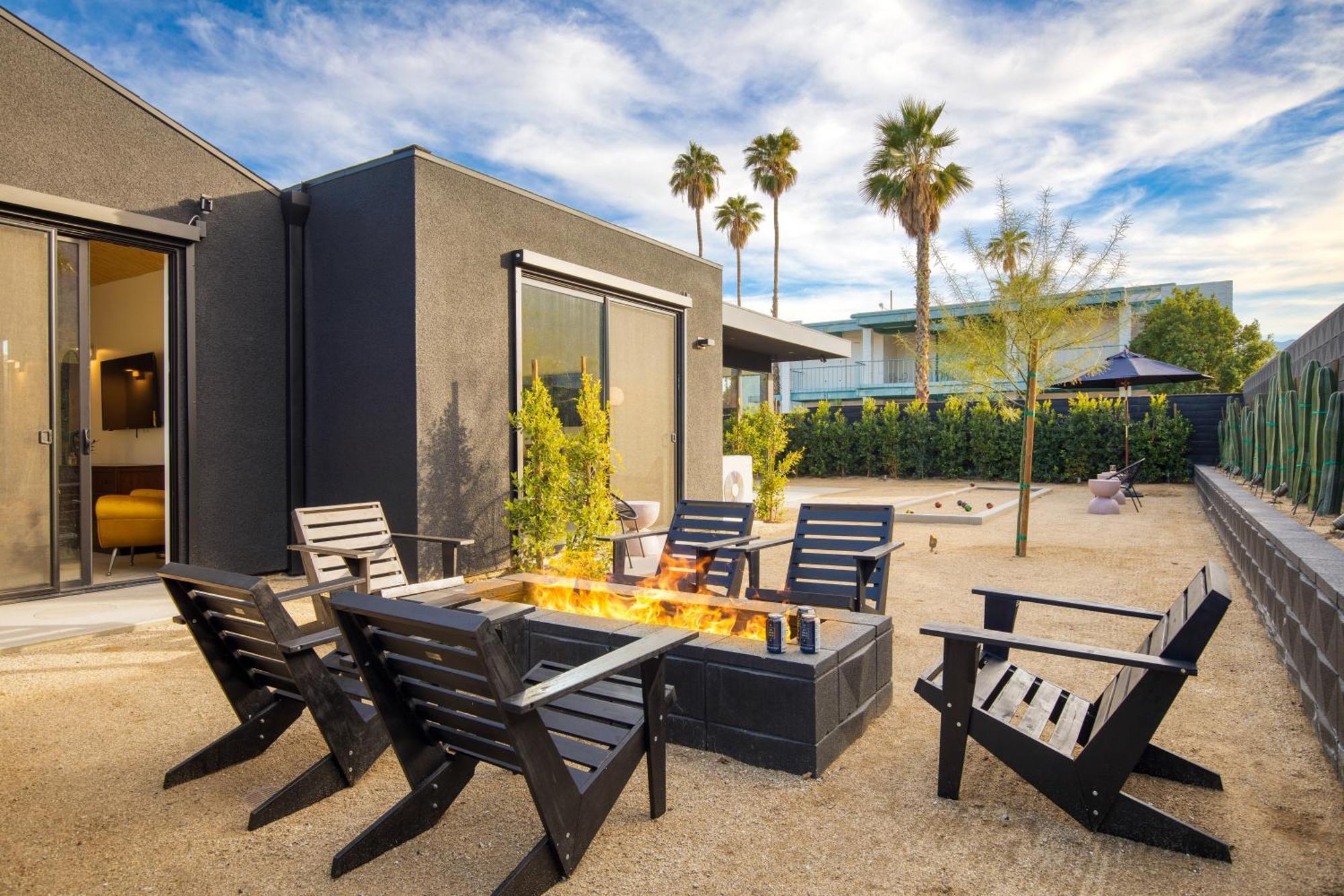 Blackhaus By Avantstay Ada Modern Rooms, Pool & Bbq Palm Springs Extérieur photo