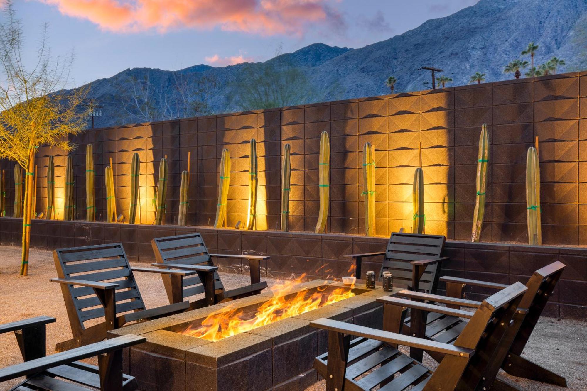 Blackhaus By Avantstay Ada Modern Rooms, Pool & Bbq Palm Springs Extérieur photo