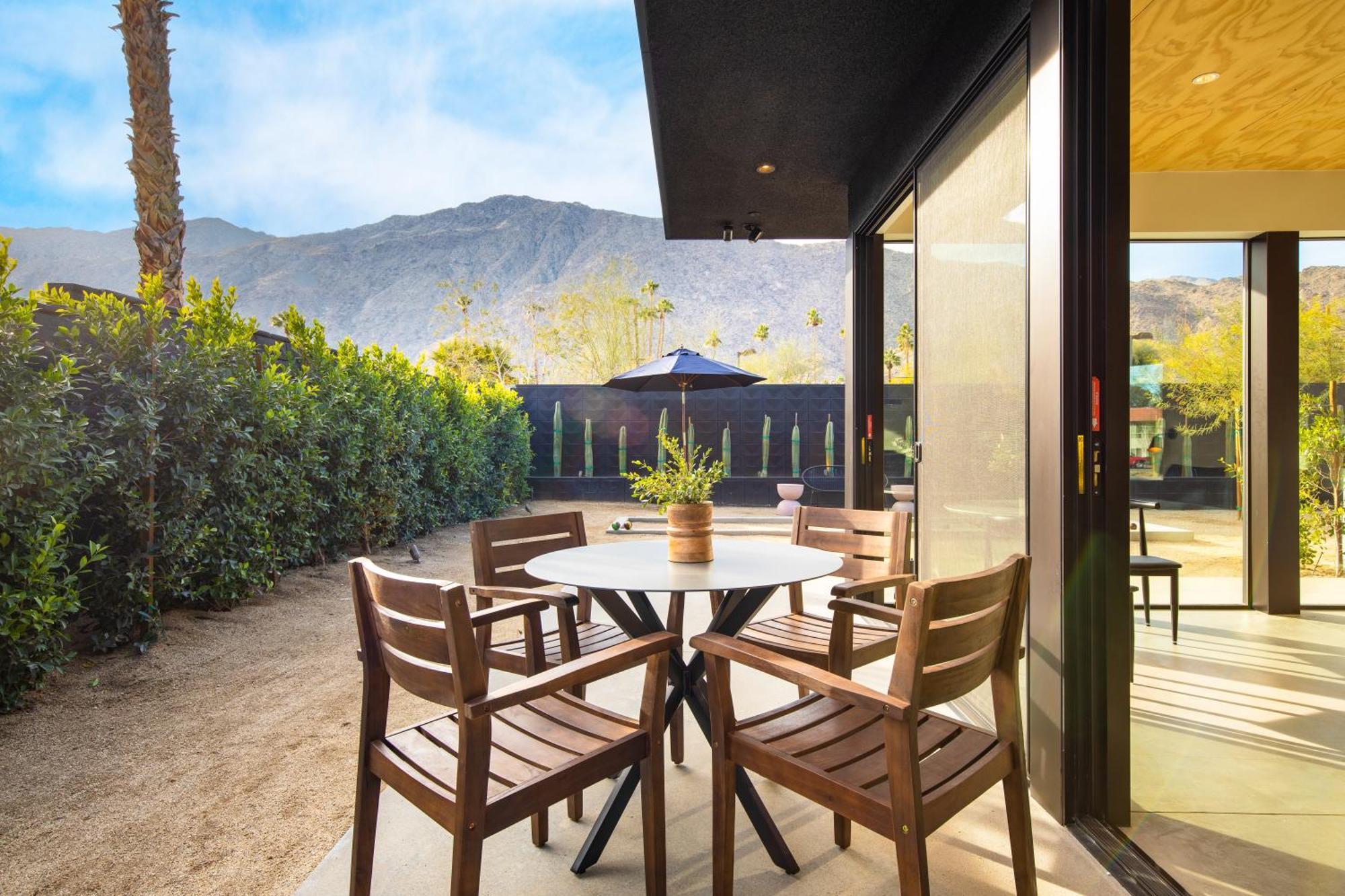 Blackhaus By Avantstay Ada Modern Rooms, Pool & Bbq Palm Springs Extérieur photo